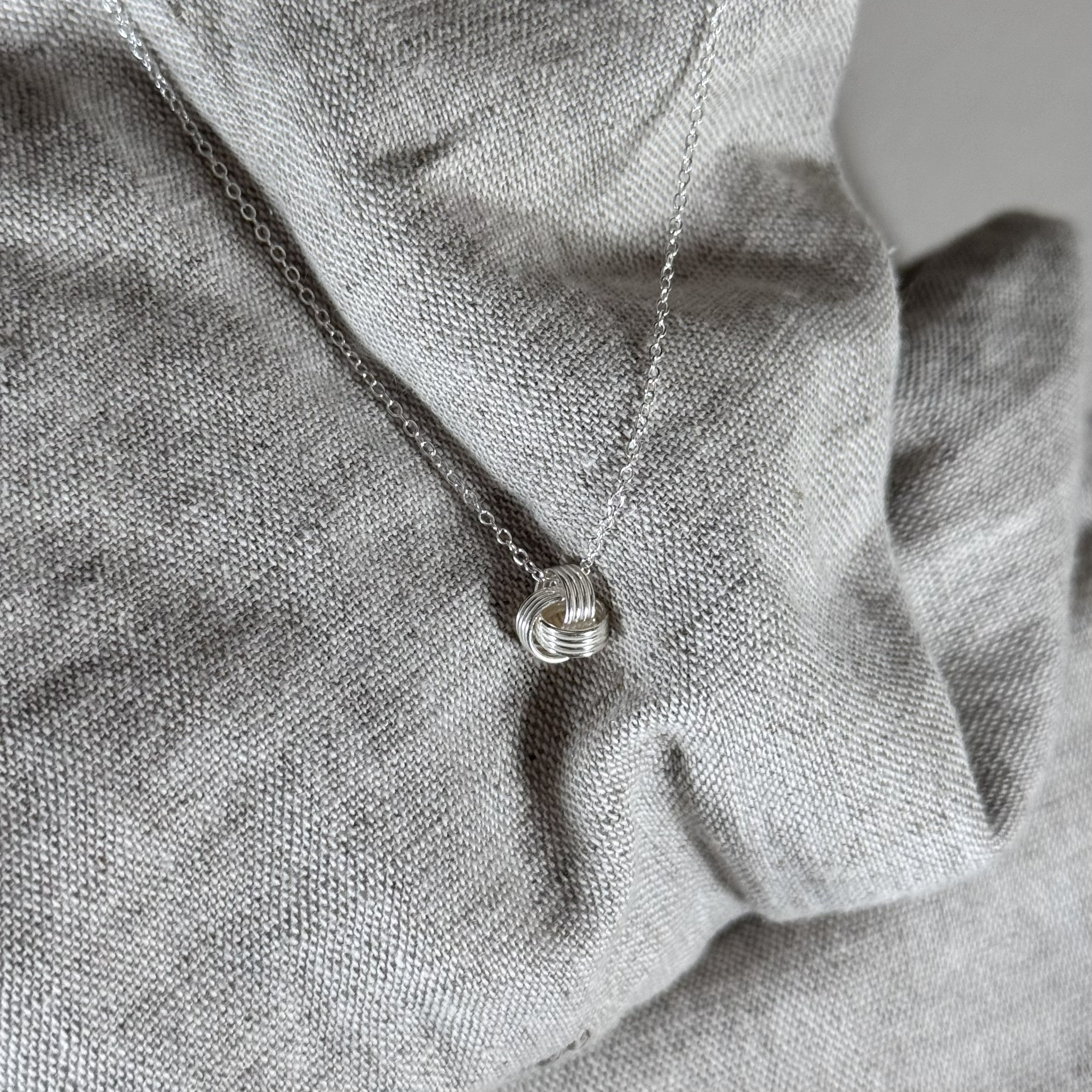Knot Necklace
