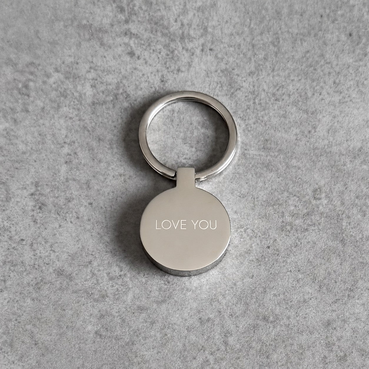 Round_Keyring_Back.jpg